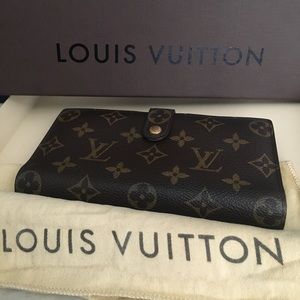 Louis Vuitton Wallet